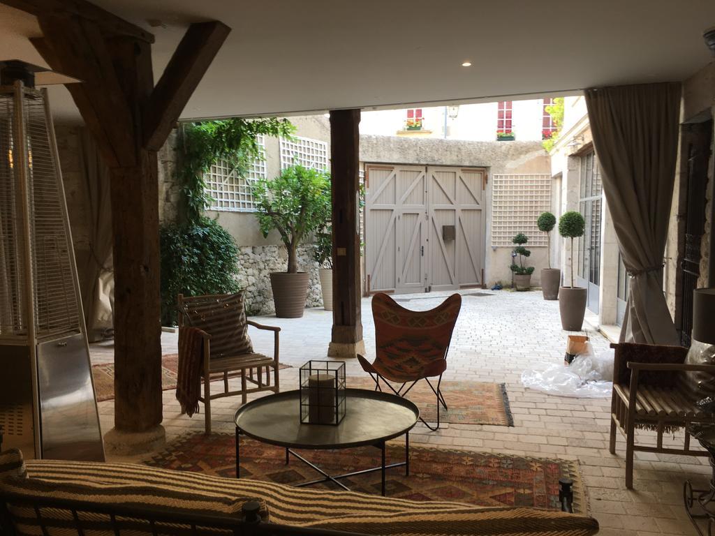 Maison Josephine Avec Garage Prive บลัวส์ ภายนอก รูปภาพ