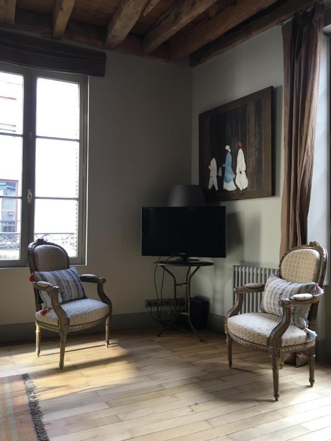 Maison Josephine Avec Garage Prive บลัวส์ ภายนอก รูปภาพ